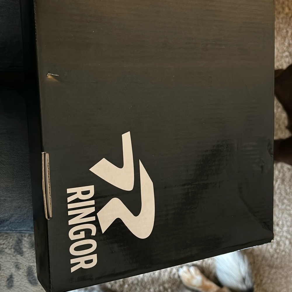 Men’s Ringor flight turf shoes.